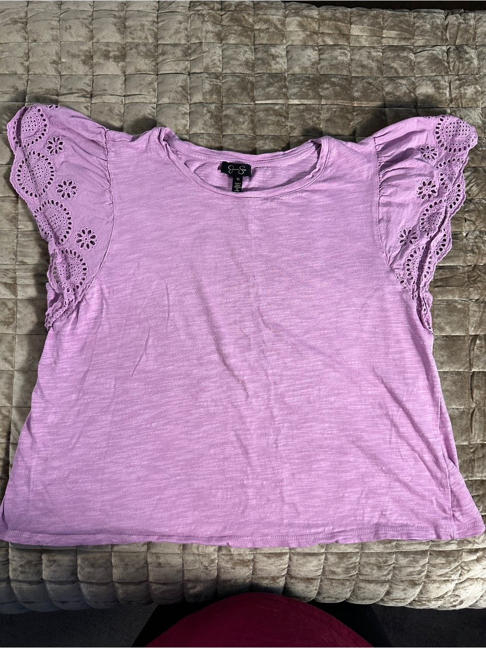 Jessica Simpson Lavender Eyelet Flutter Sleeve Tee